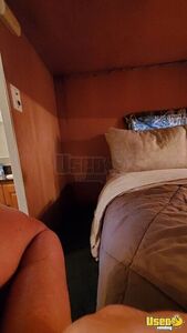 2012 Vending / Concession Trailer Mobile Boutique Trailer Fresh Water Tank Florida for Sale