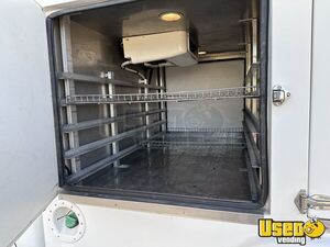2013 2500hd Lunch Serving Food Truck 12 Arizona Diesel Engine for Sale