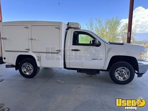 2013 2500hd Lunch Serving Food Truck Air Conditioning Arizona Diesel Engine for Sale