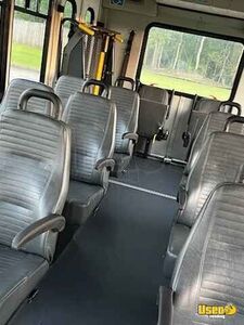 2013 350 Shuttle Bus 8 Louisiana Gas Engine for Sale