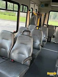 2013 350 Shuttle Bus Wheelchair Lift Louisiana Gas Engine for Sale