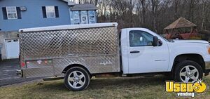 2013 3500 Catering Food Truck Pennsylvania Gas Engine for Sale