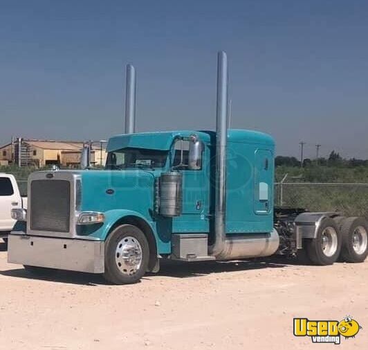 2013 Peterbilt 389 Sleeper Cab Truck Used Dual Exhaust Semi