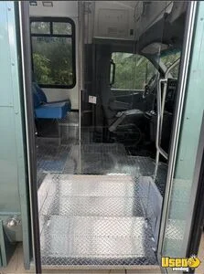 2013 4500 Duramax All-purpose Food Truck Insulated Walls Florida Diesel Engine for Sale