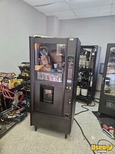 2013 674d Coffee Vending Machine Tennessee for Sale