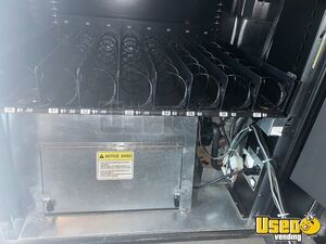 2013 Ams 39‑vcb visi‑combo Ams Combo Vending Machine 11 California for Sale