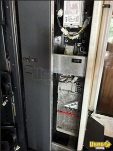 2013 Ams 39‑vcb visi‑combo Ams Combo Vending Machine 6 California for Sale