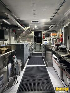 2013 Box Truck All-purpose Food Truck Exterior Customer Counter Virginia Gas Engine for Sale