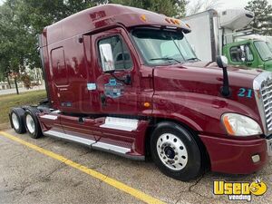 2013 Cascadia Freightliner Semi Truck 2 Florida for Sale
