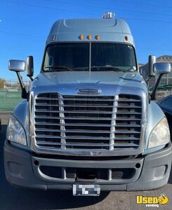 2013 Cascadia Freightliner Semi Truck 3 California for Sale