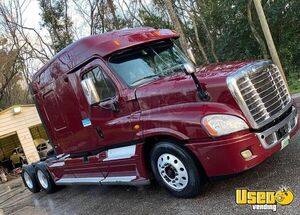 2013 Cascadia Freightliner Semi Truck 3 Florida for Sale