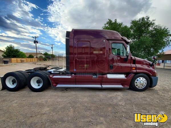 2013 Cascadia Freightliner Semi Truck New Mexico for Sale