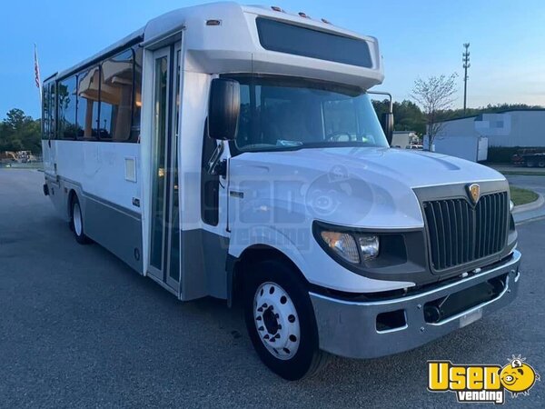 2013 Champion Shuttle Bus Shuttle Bus Virginia Diesel Engine for Sale