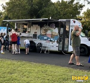 2013 Collins Coffee & Beverage Truck Air Conditioning Kentucky Diesel Engine for Sale