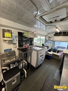 2013 Collins Coffee & Beverage Truck Deep Freezer Kentucky Diesel Engine for Sale