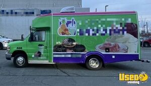 2013 E-350 Coffee And Beverage Truck Coffee & Beverage Truck Concession Window New York Gas Engine for Sale