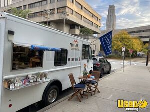 2013 E-350 Coffee & Beverage Truck Concession Window Pennsylvania Gas Engine for Sale