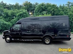 2013 E-350 Turtletop Vanterra Shuttle Bus Air Conditioning New York Gas Engine for Sale