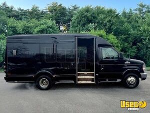 2013 E-350 Turtletop Vanterra Shuttle Bus Backup Camera New York Gas Engine for Sale