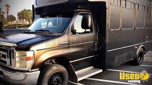 2013 E-450 Mobile Hair Salon Truck Mobile Hair Salon Truck Nevada Gas Engine for Sale