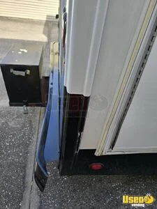2013 E350 Mobile Hair & Nail Salon Truck 24 Florida Gas Engine for Sale