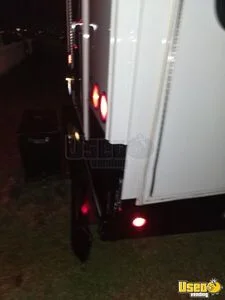 2013 E350 Mobile Hair & Nail Salon Truck 30 Florida Gas Engine for Sale