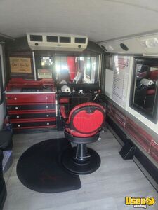 2013 E350 Mobile Hair & Nail Salon Truck Additional 1 Florida Gas Engine for Sale