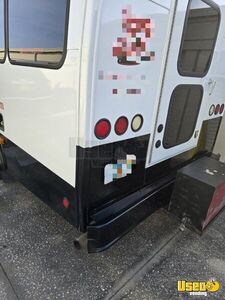 2013 E350 Mobile Hair & Nail Salon Truck Electrical Outlets Florida Gas Engine for Sale
