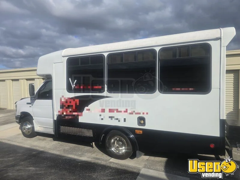 2013 E350 Mobile Hair & Nail Salon Truck Florida Gas Engine for Sale