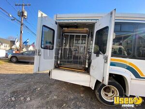 2013 E350 Shuttle Bus Shuttle Bus 11 Connecticut Gas Engine for Sale