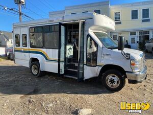 2013 E350 Shuttle Bus Shuttle Bus 9 Connecticut Gas Engine for Sale