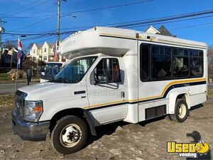 2013 E350 Shuttle Bus Shuttle Bus Gas Engine Connecticut Gas Engine for Sale