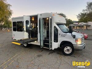 2013 E350 Super Duty Cargo Van 3d Shuttle Bus Shuttle Bus California for Sale