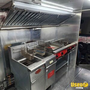 2013 E450 All-purpose Food Truck Diamond Plated Aluminum Flooring New Jersey Gas Engine for Sale