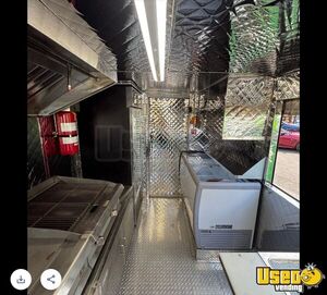 2013 E450 All-purpose Food Truck Diamond Plated Aluminum Flooring Virginia Gas Engine for Sale