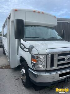 2013 E450 Champion Shuttle Bus Shuttle Bus Sound System Florida Gas Engine for Sale