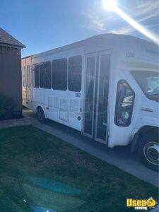 2013 E450 Shuttle Bus Shuttle Bus Air Conditioning California Gas Engine for Sale