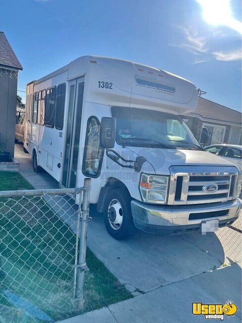 2013 E450 Shuttle Bus Shuttle Bus California Gas Engine for Sale