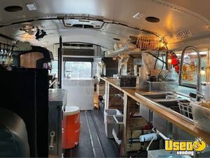 2013 Express 4500 Coffee & Beverage Truck Concession Window Ohio Gas Engine for Sale