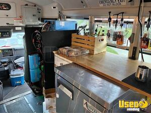 2013 Express 4500 Coffee & Beverage Truck Refrigerator Ohio Gas Engine for Sale