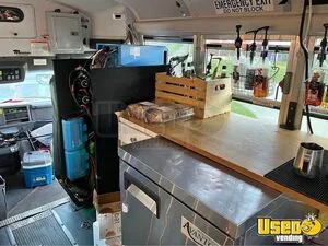 2013 Express 4500 Coffee & Beverage Truck Refrigerator Ohio Gas Engine for Sale
