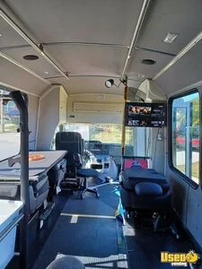2013 F250 Mobile Pet Grooming Truck Pet Care / Veterinary Truck Additional 2 Florida Gas Engine for Sale