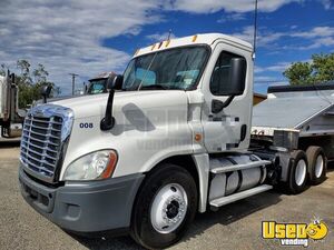 2013 Freightliner Semi Truck California for Sale