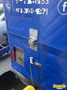 2013 Kitchen Food Trailer Kitchen Food Trailer Removable Trailer Hitch New York for Sale