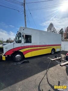 2013 M2 All-purpose Food Truck Concession Window New York Diesel Engine for Sale