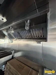 2013 M2 All-purpose Food Truck Diamond Plated Aluminum Flooring New York Diesel Engine for Sale
