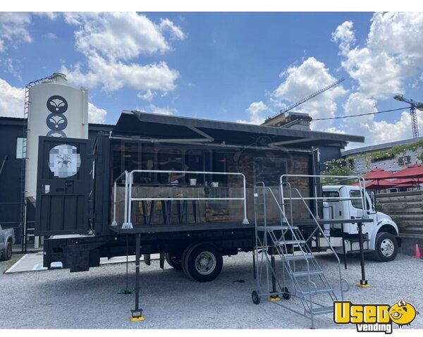2013 M2 Barbecue Food Truck Tennessee Diesel Engine for Sale