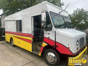2013 Freightliner MT45 Food Truck with Newly Built Kitchen + Lift Gate for Sale in New York!