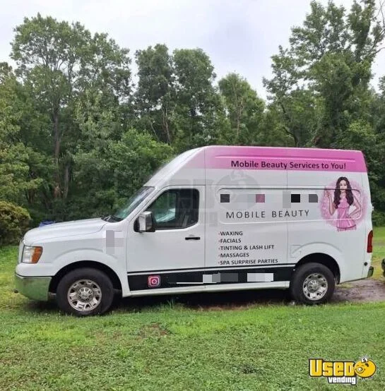 2013 Nv2500 Mobile Hair & Nail Salon Truck Pennsylvania Gas Engine for Sale