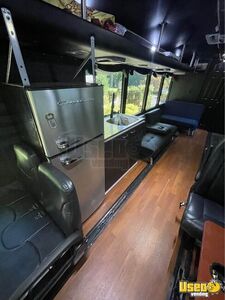 2013 Party Bus Party Bus Transmission - Automatic New York Diesel Engine for Sale